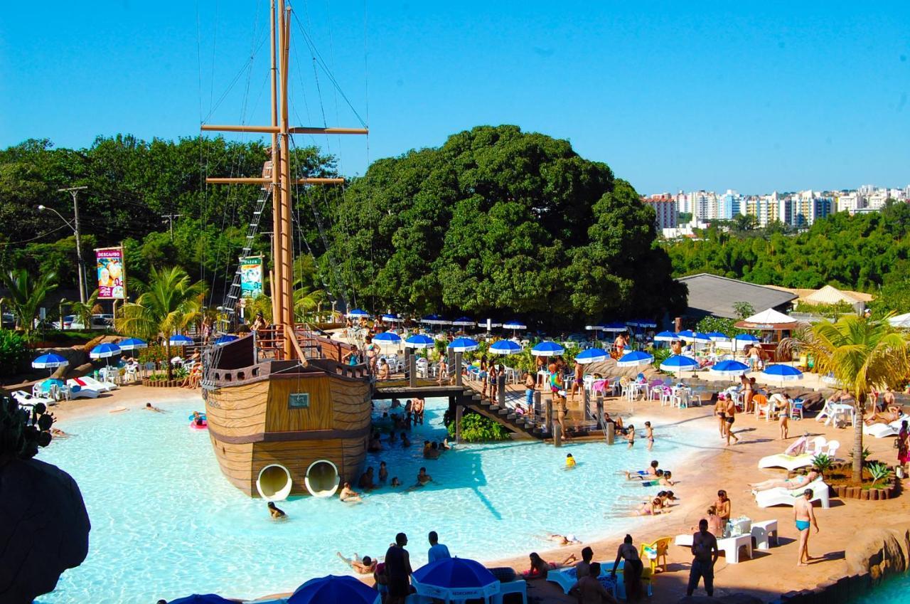 Villas Diroma Com Um Dia No Acqua Park, Splash E Slide Калдас Новас Екстериор снимка