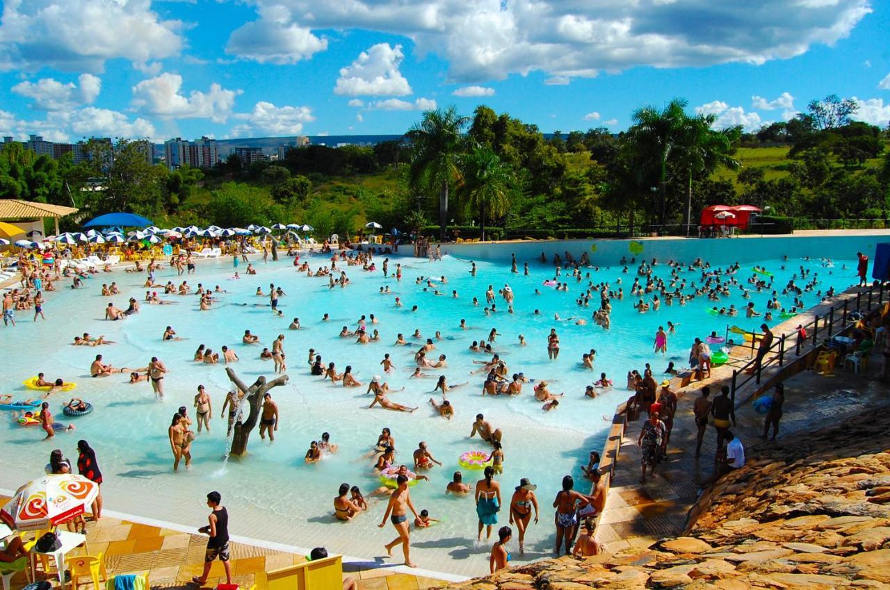 Villas Diroma Com Um Dia No Acqua Park, Splash E Slide Калдас Новас Екстериор снимка