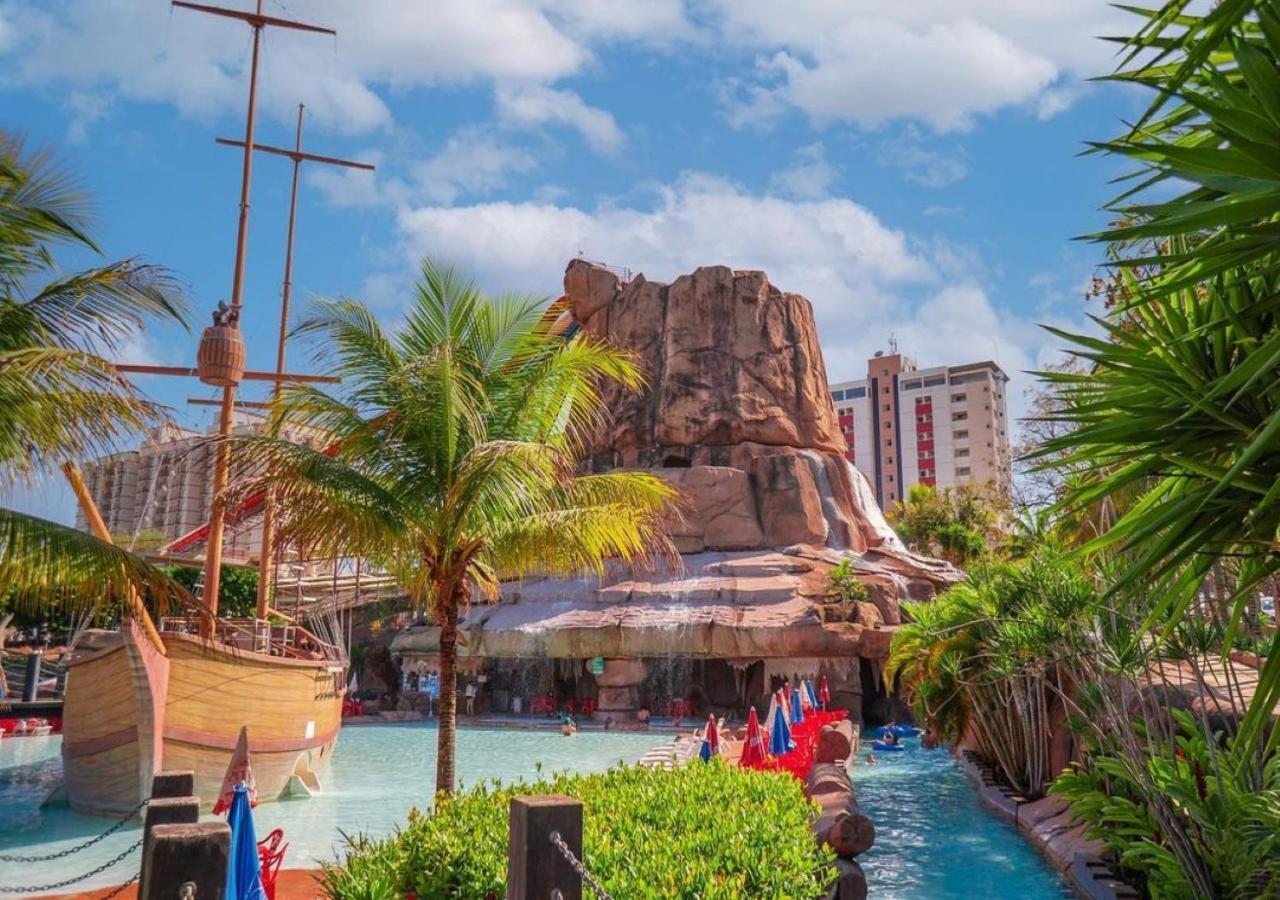 Villas Diroma Com Um Dia No Acqua Park, Splash E Slide Калдас Новас Екстериор снимка